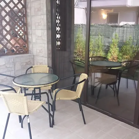 The White Complex * نيسيبار