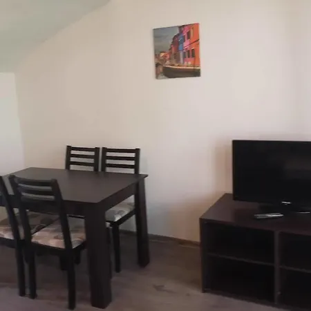 Case de vacanță The White Complex