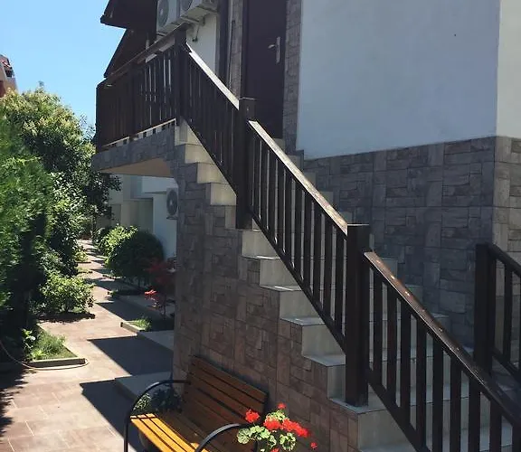 Dom wakacyjny The White Complex Nesebyr